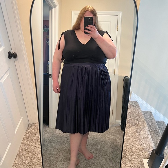Ava & Viv Purple Pleated Midi Skirt - Picture 1 of 4